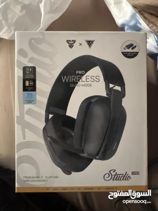 Fantech Premium Multi-Platform Wireless Headset STUDIO PRO QUAD MODE PS5 PS4 Nintendo switch Xbox