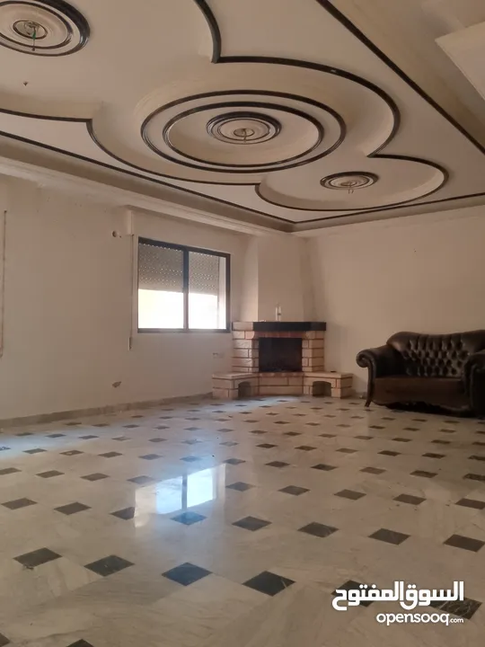 شقه في شميساني للبيع بسعر مناسب
