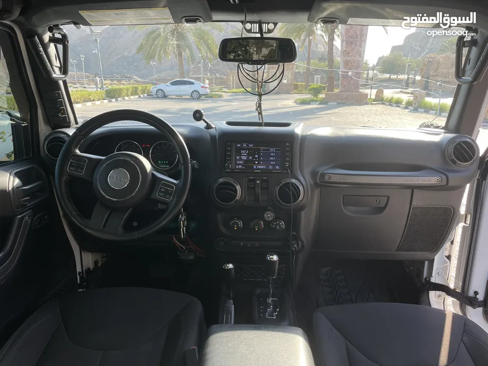 الرجاء التواصل على الواتساب لوجود خلل في المحادثات/ للبيع بشكل عاجل Jeep JK 2018