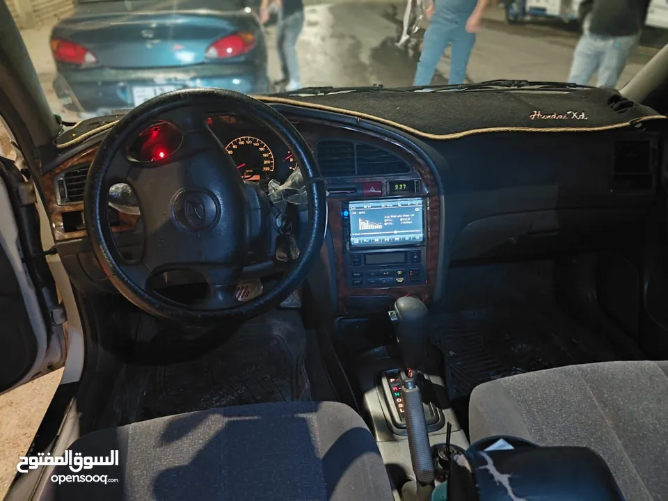 هونداي اكس دي 2000