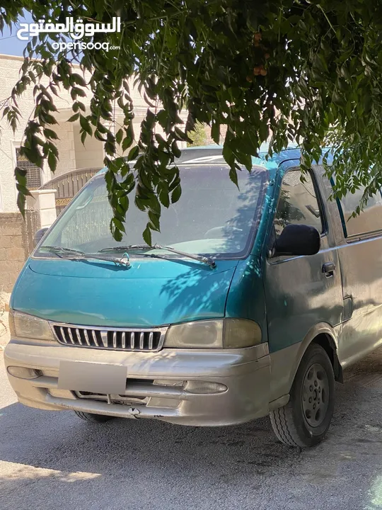 باص فإن بريجو للبيع