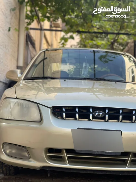 هونداي فيرنا 2001 نظيفة جدا