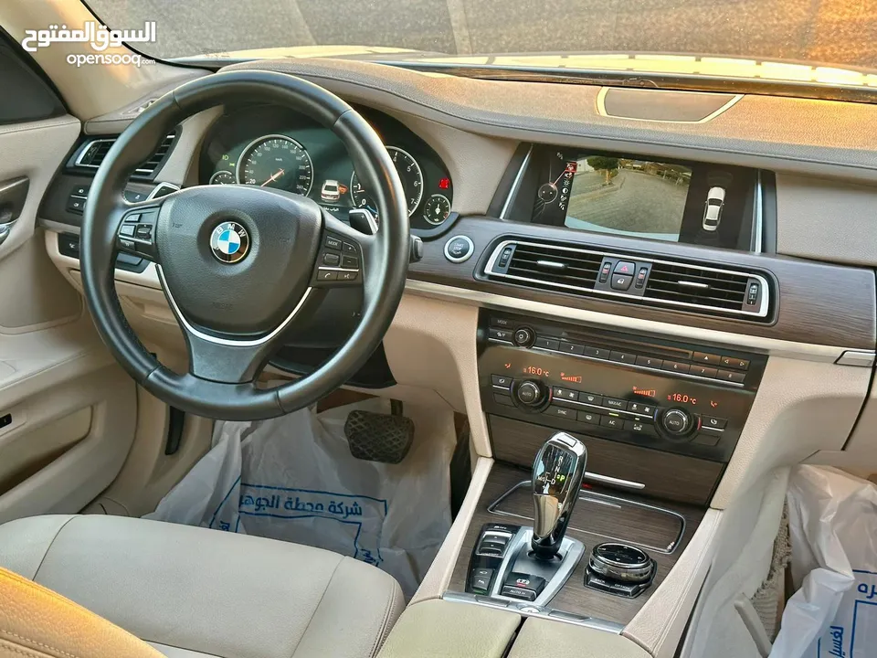 BMW730LI 2015 بحاله ممتازه
