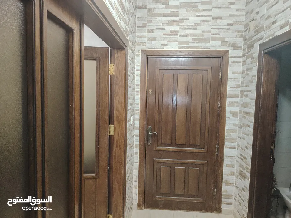 شقة ارضية للبيع ضاحية الرشيد