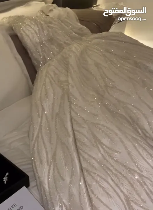 فستان زفاف للبيعً