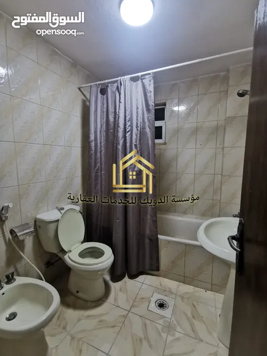 شقة فارغة - دابوق - 2نوم - ترس - مدخل مستقل