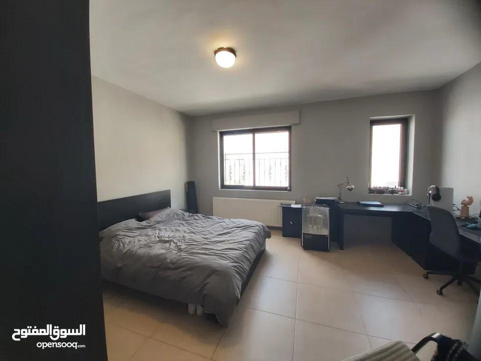 شقة للبيع اربع غرف نوم في دابوق بسعر مميز