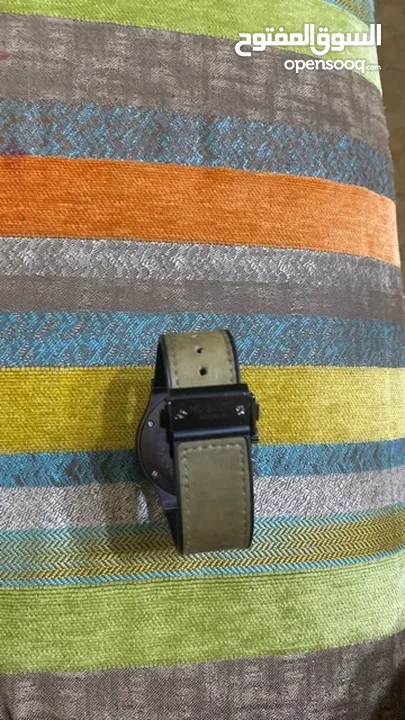 ساعه هوبلت اصليه للبيع