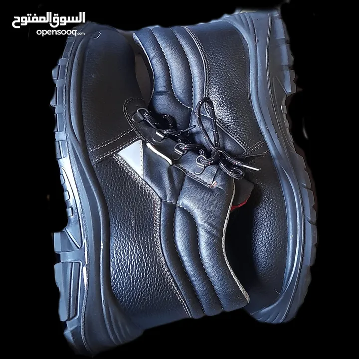 حذاء سيفتي عماني جديد بسعر قابل للتفاوض
