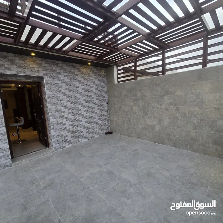 فيلا متلاصقة للبيع او للايجار في عبدون - ref : 12161