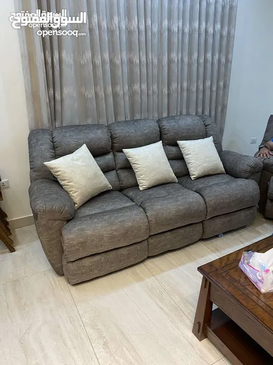 اطقم ضيوف خشب زان وسويد 2cm   بل كامل واسفنج دانلوب مكفول 5 سنوات عل فاتوره لاتتردد بل اتصال ماسة.