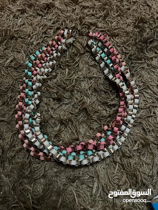اكسسوارات متنوعه جديده والوان زاهيه وحلوه