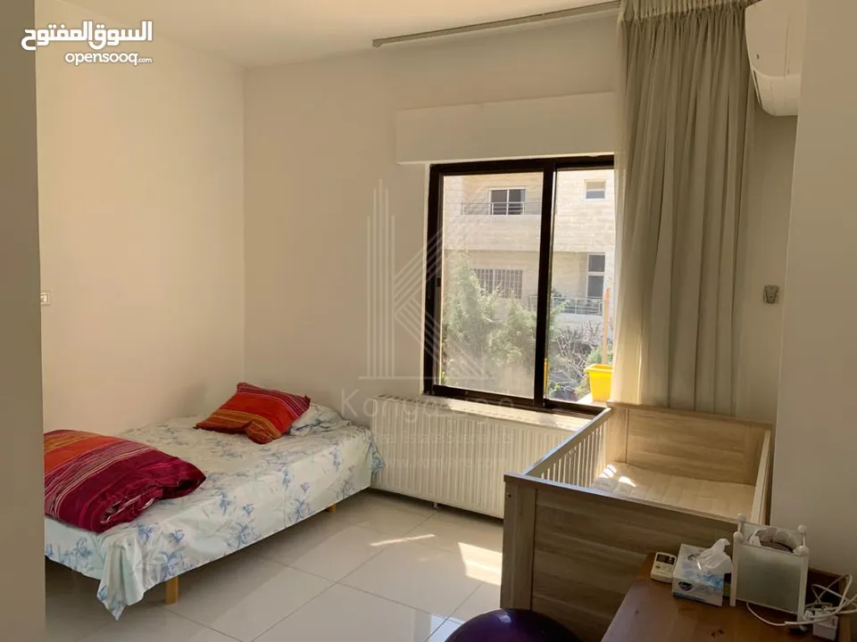 Luxurious Villa For Rent In Dair Ghbar