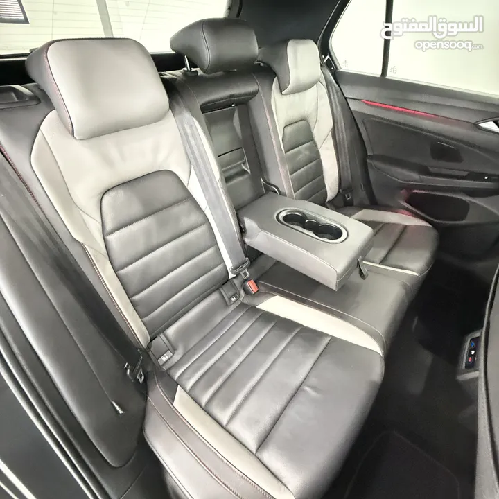 VW GOLF GTI MK8 تحفة بما تعنيه الكلمة من معنى