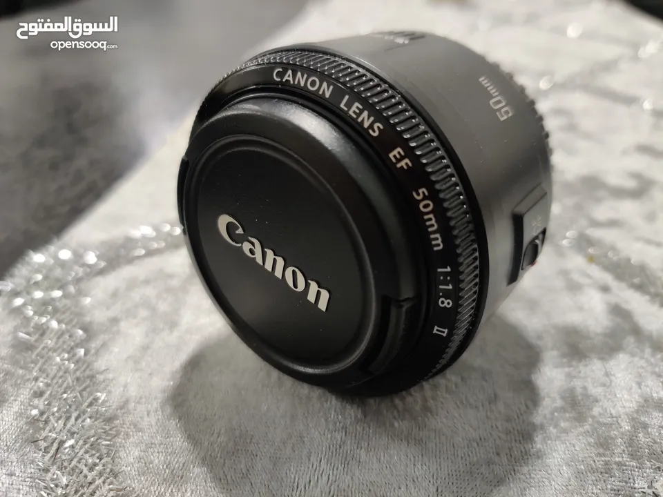 Canon EF 50mm f/1.8 II بحال الجديد بالكرتونه