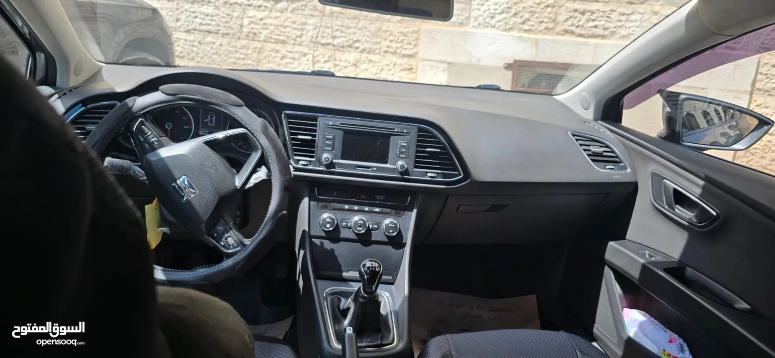 سيات ليون 2015