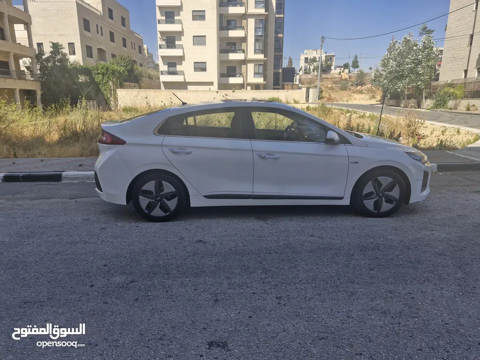 ايونك 2018