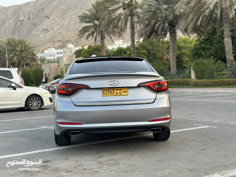 Hyundai Sonata 2015 oman car 188000 km only full options panorama