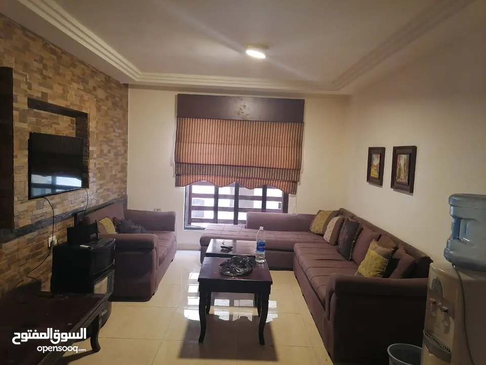 شقة مفروشة للإيجار Furnished apartment for rent