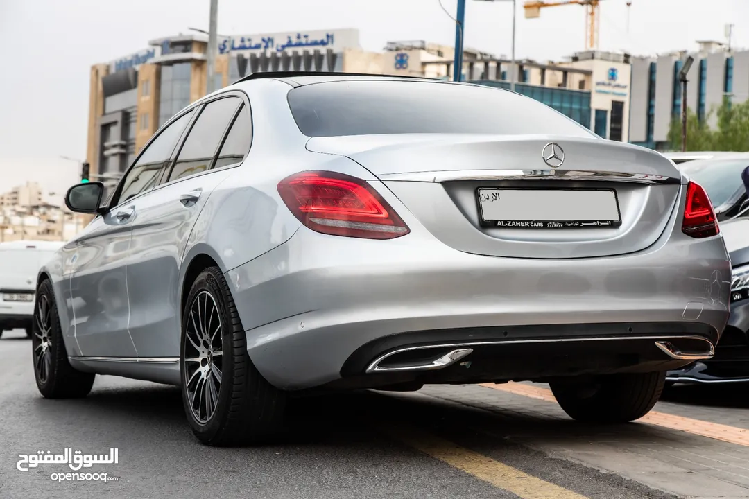 Mercedes C200 2019 مميزة جدا