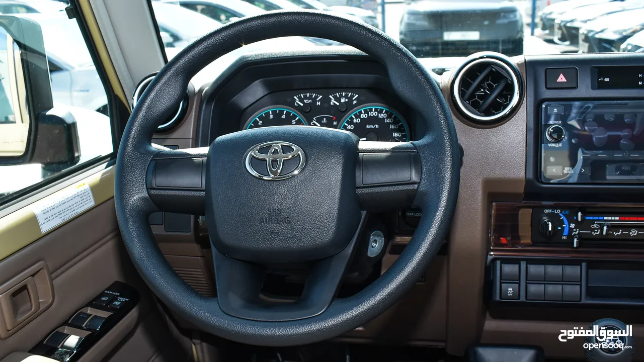 Toyota Land Cruiser Pickup TOYOTA LAND CRUISER 79 D/C V6 4.0L PETROL 2024