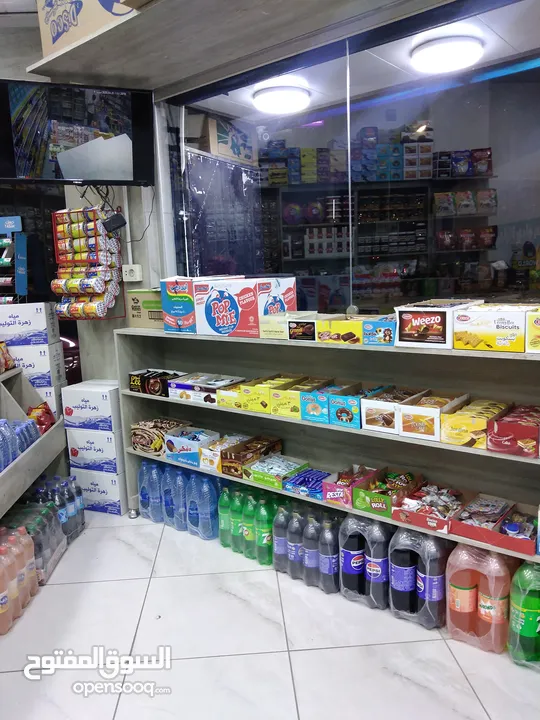 سوبر ماركت مميز للبيع    المحل مضمنو ب500 دينار شهري صافي من دون اجار المحل والكهرباء