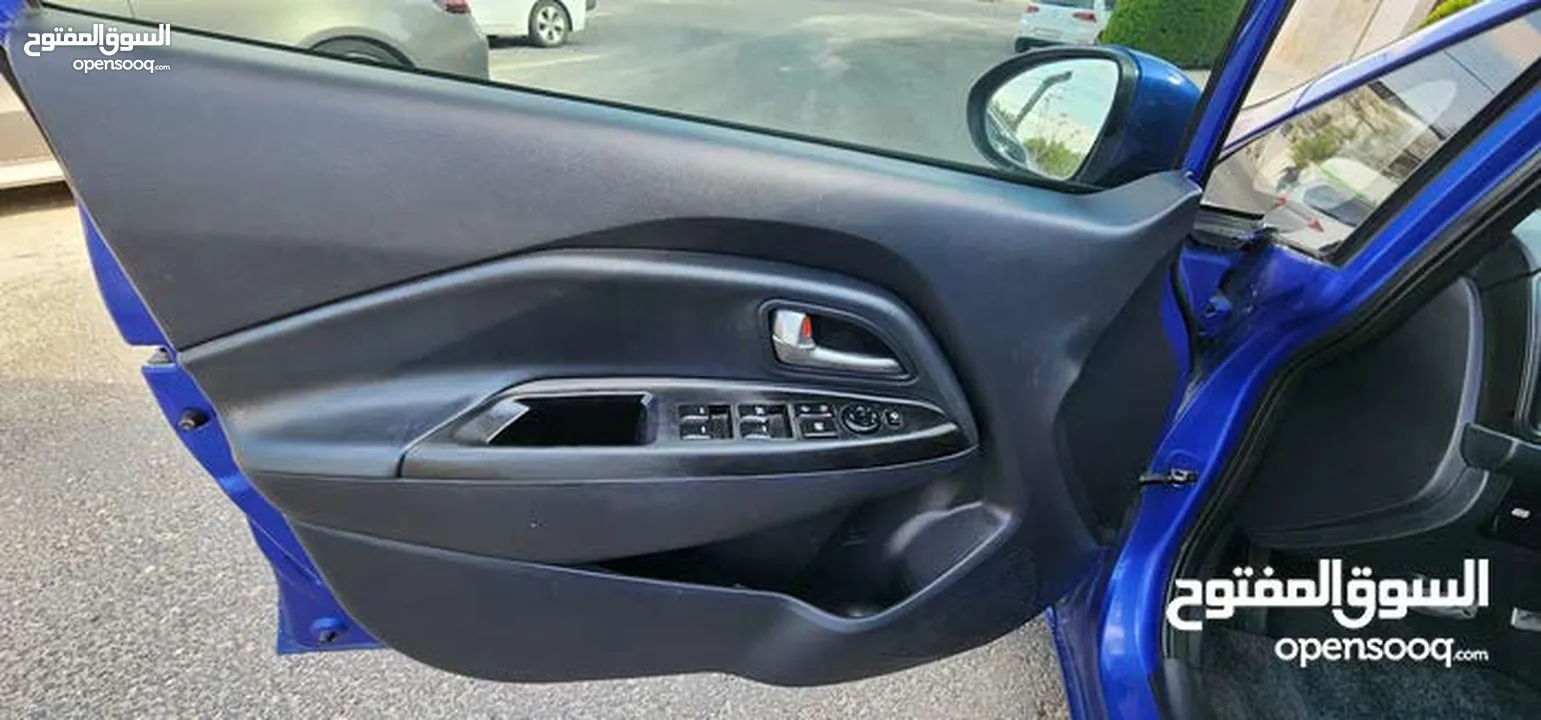 KIA RIO 2012 كيا ريو 2012 هاتش باك فل كامل مع فتحه أعلى مواصفات