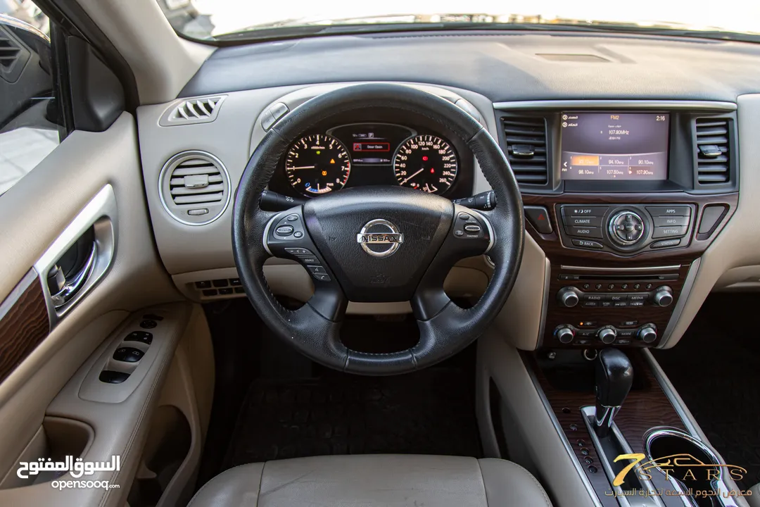 Nissan Pathfinder SV 2018  السيارة وارد الشركة و قطعت مسافة  80,000  كم فقط