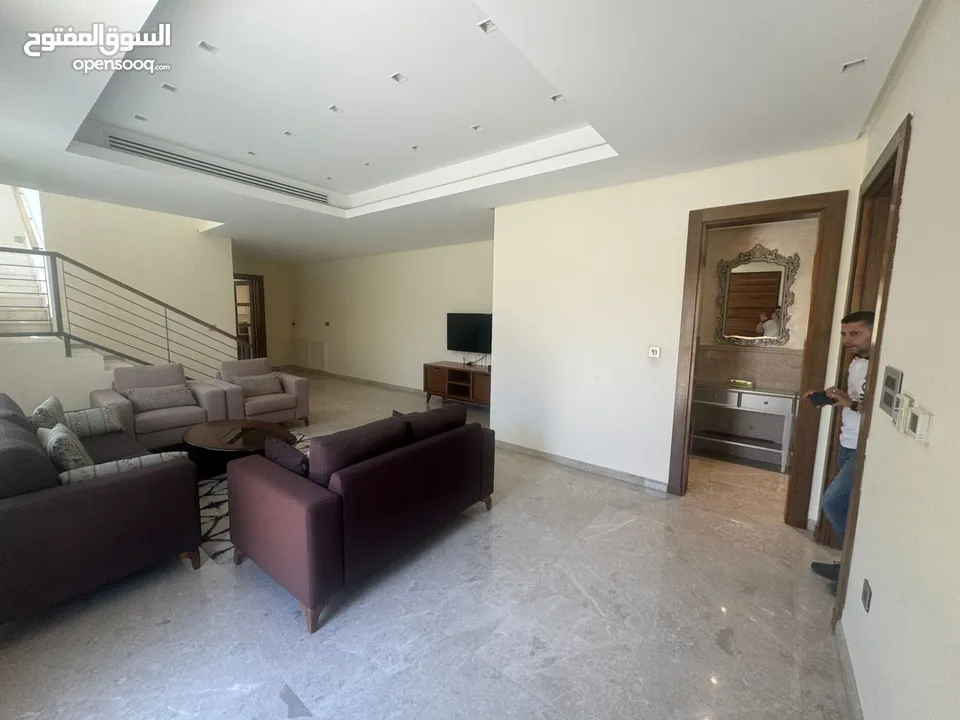 فيلا للايجار في عبدون ( Property 39418 ) سنوي فقط