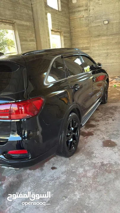 سورينتو 2018 للبيع