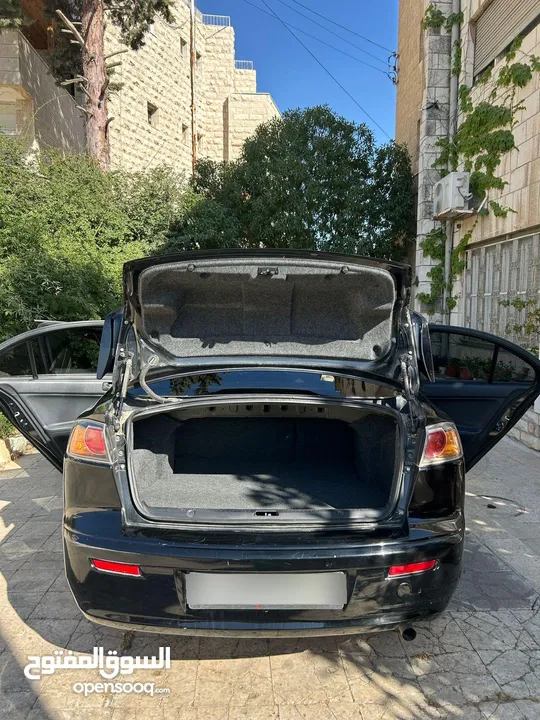ميتسوبيشي لانسر EX 2016 وكالة الشركة التجارية الاردنية  بحالة ممتازة جدا مالك واحد فقط 10200 دينار