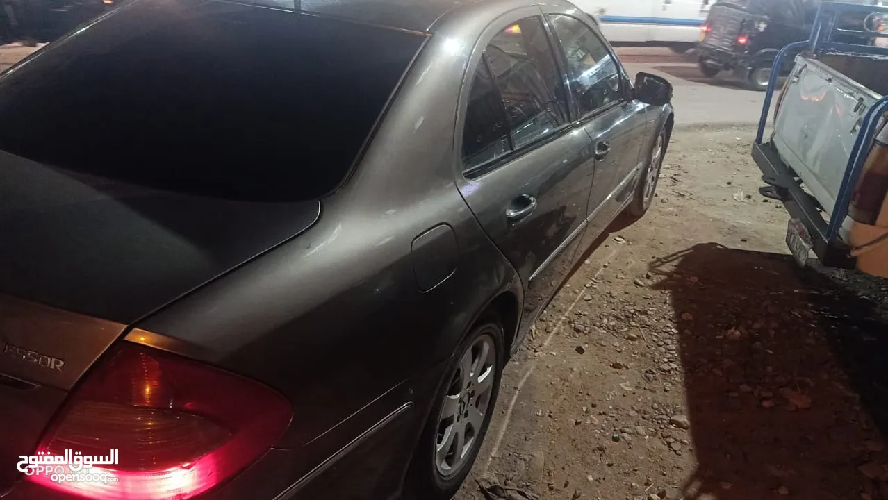 مرسيدس2007 E200 kompressor فابريكة بالكامل