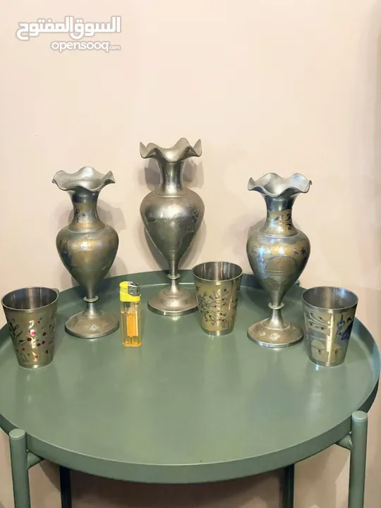 مزهريات وكاسات المدينة المنورة ايام الزمن الجميل. الاسعار والتفاصيل في الوصف.