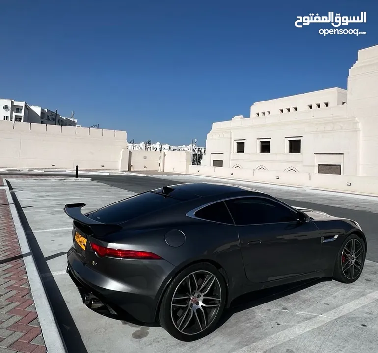 Jaguar F Type R Supercharged V8