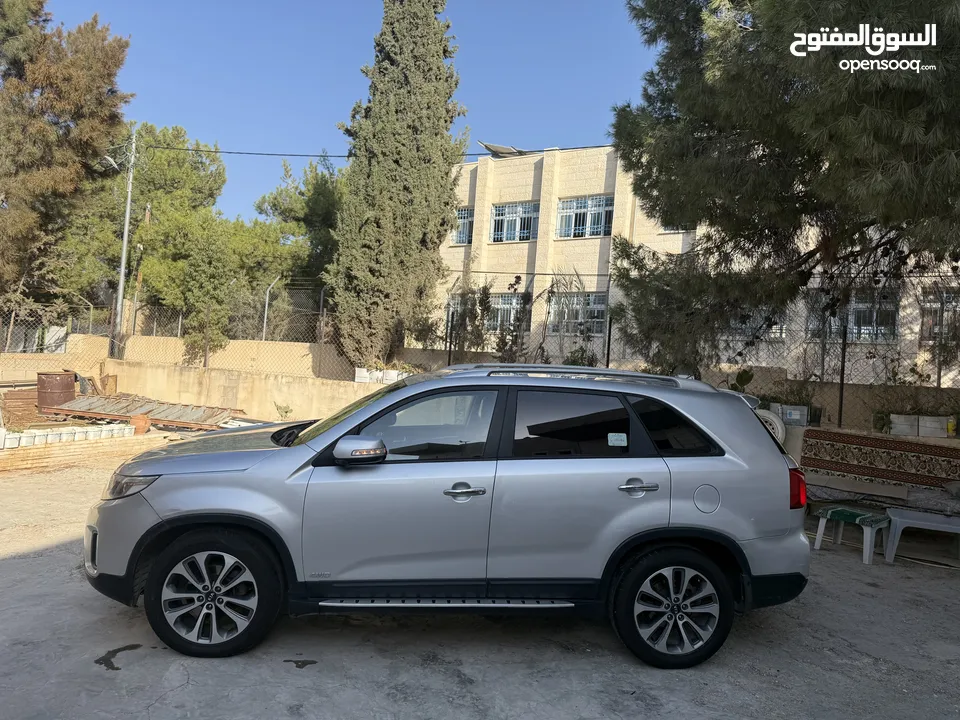 جب كيا سورينتو 2015 ولا ضربة ماشي 126 فقط 4x4