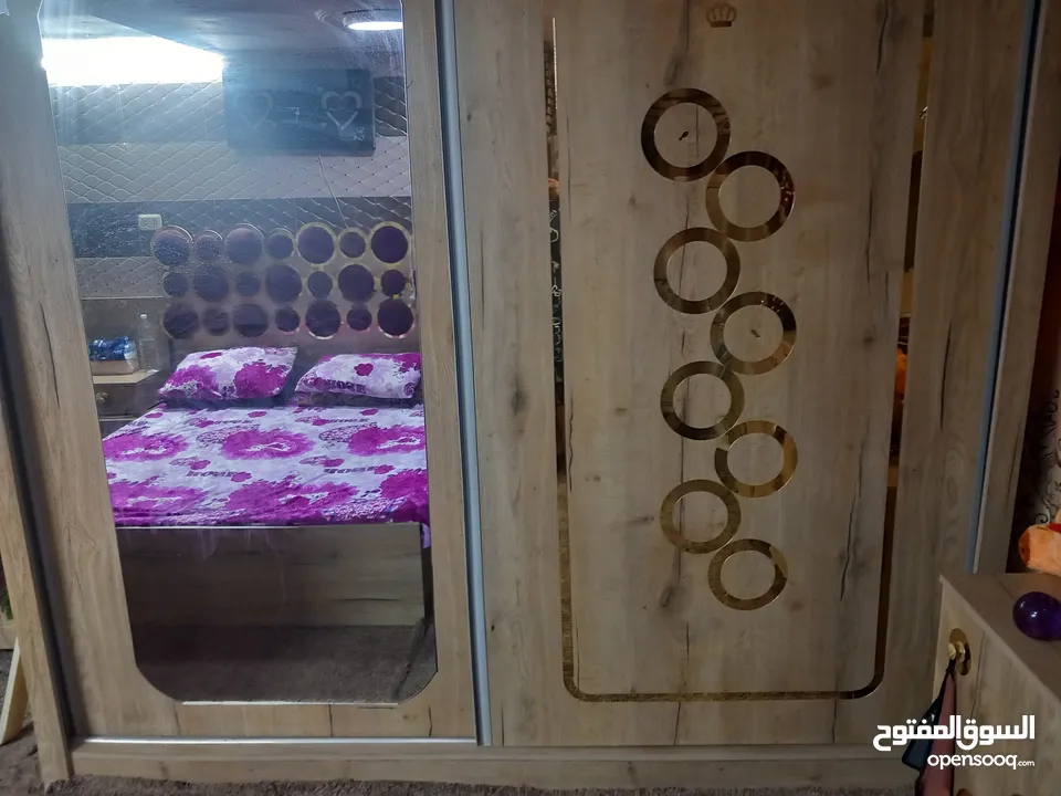 غرفت نوم  شبه جديده مافيها اي عيب كل شي واضح بل صور سعر 350 تلفون