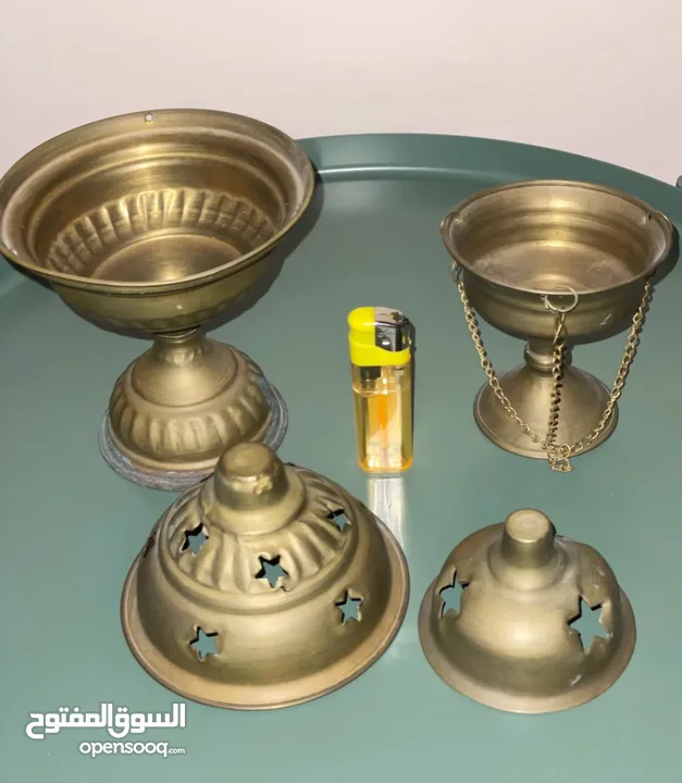 نحاس قديم من الستينات (نوادر). التفاصيل في الوصف.