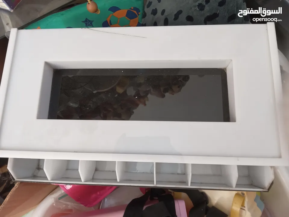 صيدلية أدوية مضيئه