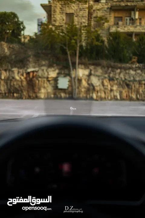 VW TIGUAN R_LINE  2000CC GASOLINE  4X4  امكانية البيع بدفعة اولى والباقي لغاية 4سنوات =48 شهر