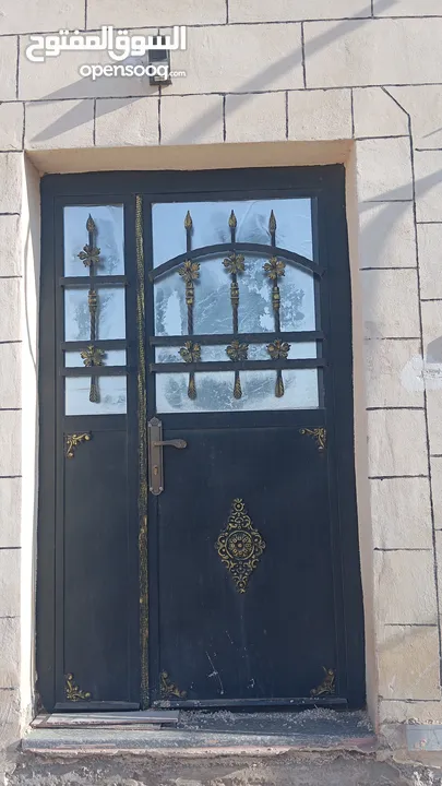 ابواب حديد للبيع عدد 2 قياس 120*200