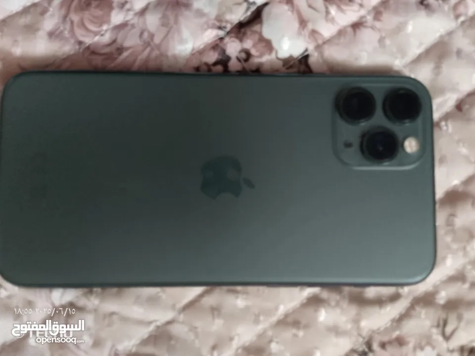 ايفون 11 برو ماكس للبيع او البدل مع دفع فرقيه