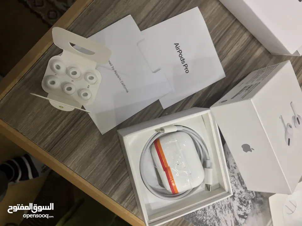 بكج سماعات أبل Airpods pro 2 وساعة أبل ultra 2