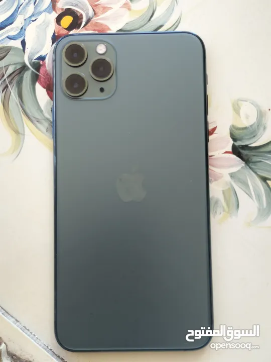 ايفون 11pro max 64g