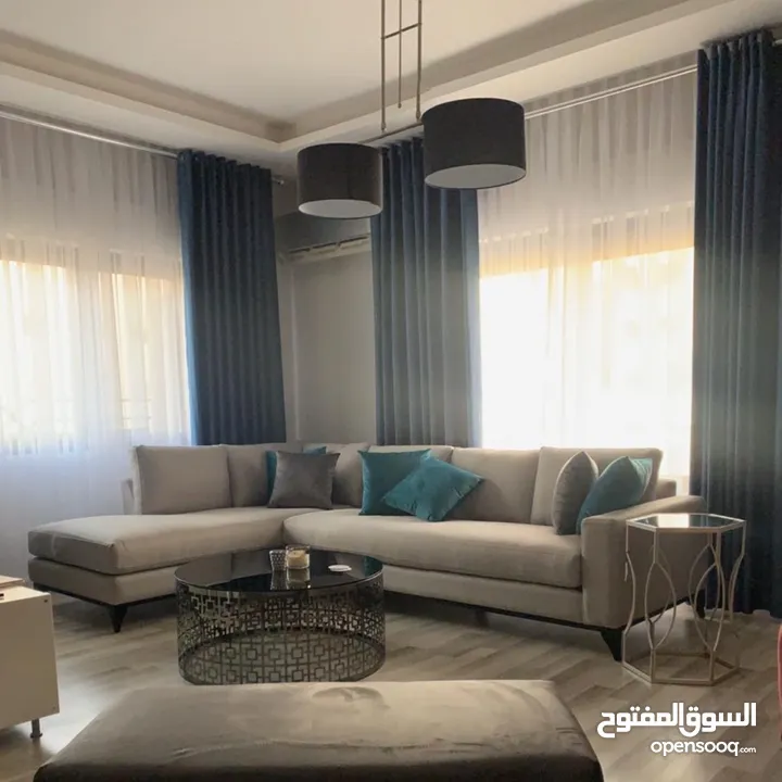 شقة للبيع في ام السماق غير مفروش/ مفروش