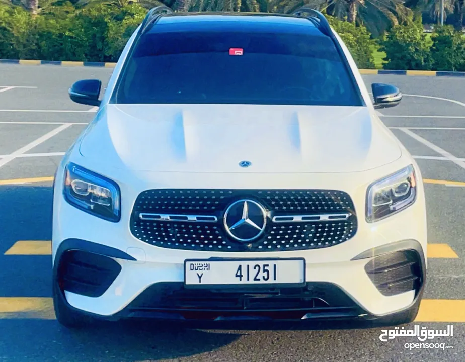 MERCEDES GLB250. 4MATIC.2021