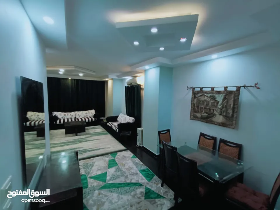 شقة فاخرة للايجار مفروش  بارقي منطقة بالمهندسين  شارع احمد عرابي