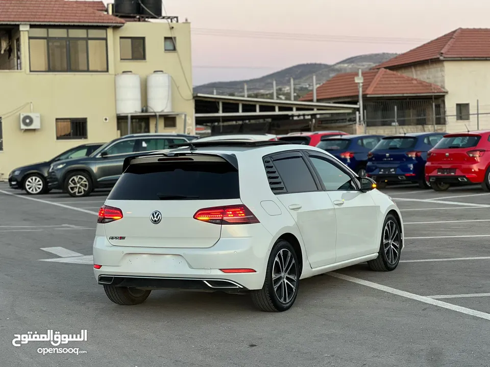 فولكسواجن جولف TSI 2019 اتوماتيك ماتور 1500 فل الفل فتحة  سقف بانوراما