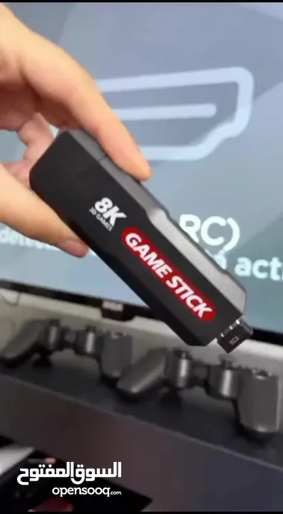 Game TV stick 8k 5G بإمكانك تنزيل العاب عن طريق جوجل بلاي عليه حوالي 1000 لعبة متنوعة