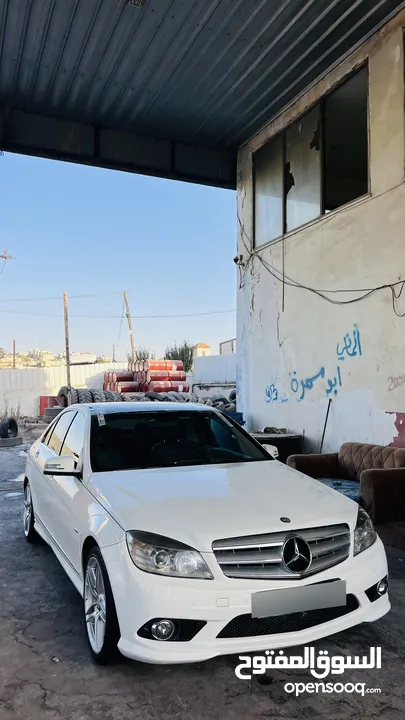 رائد ابوًربحيً
