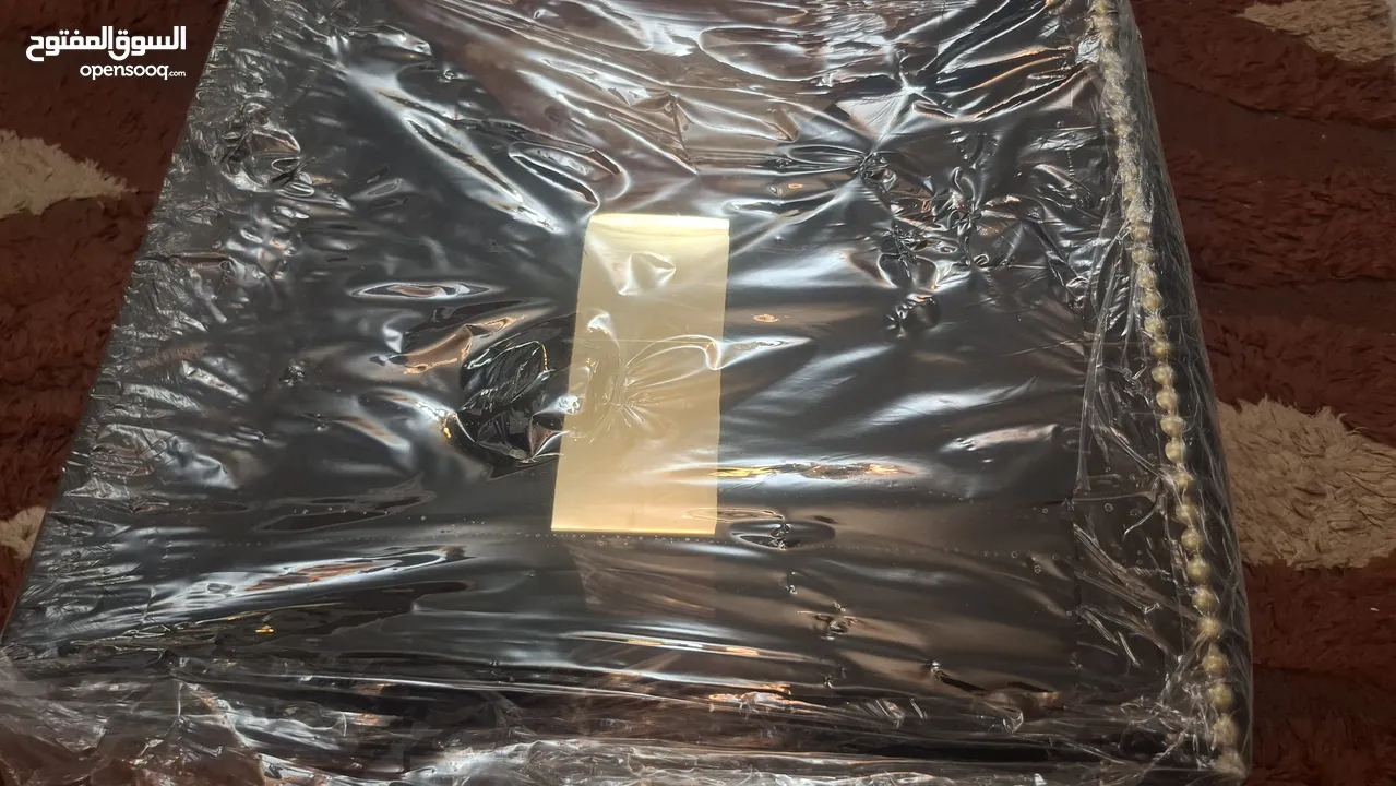 بففات تركية وكراسي اسبانية وتركية (جديدة)  (NEW) KELEBEK/ ACTIU
